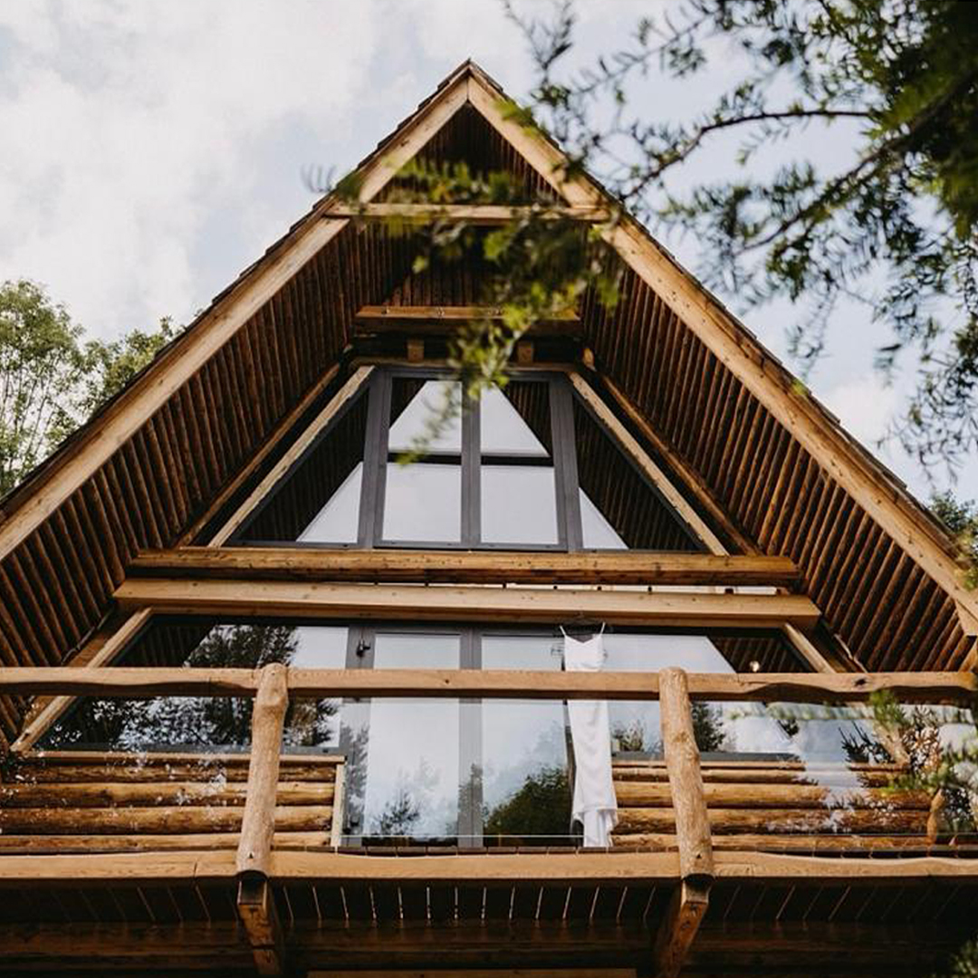 Okna SUPERIAL w domu góralskim 