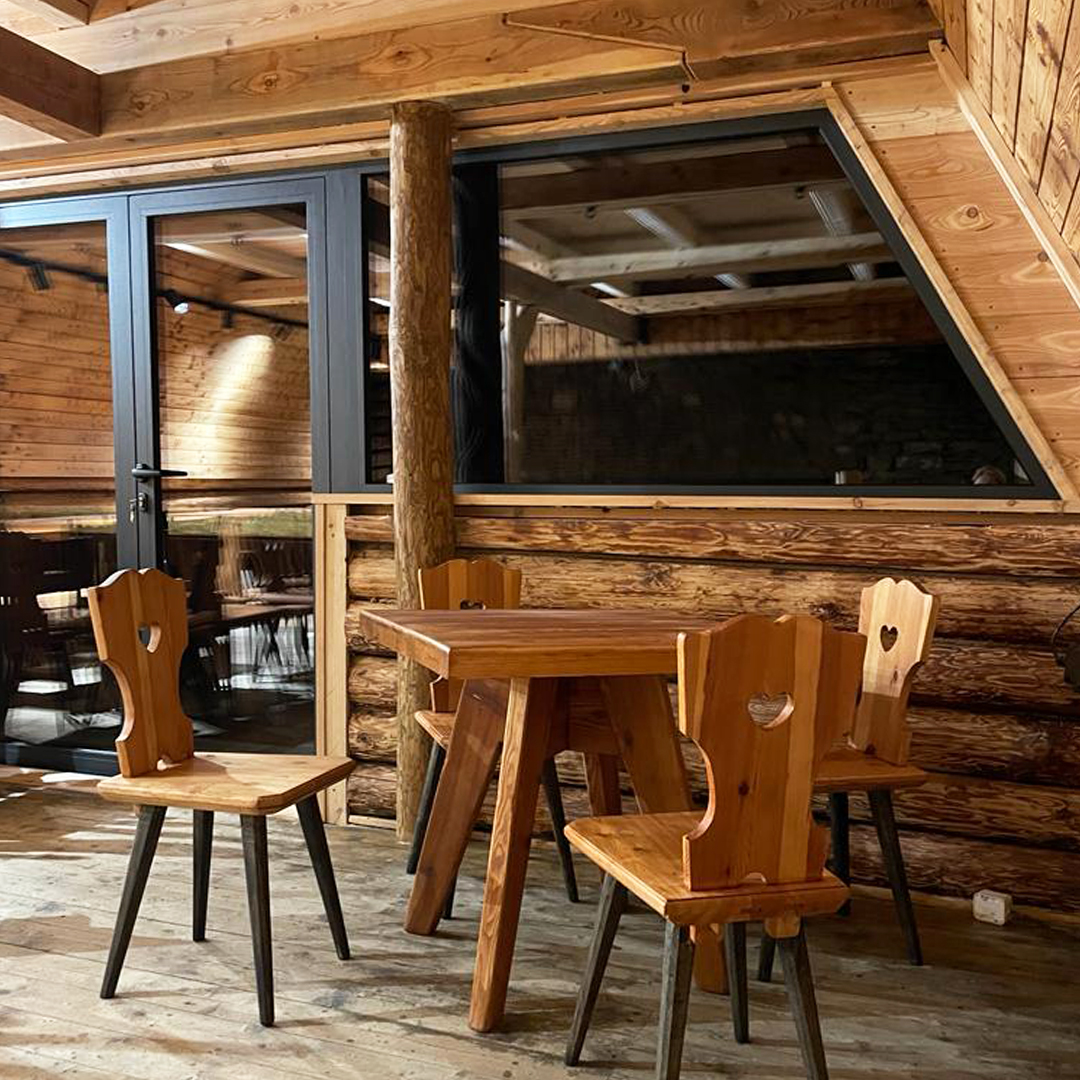 Okna SUPERIAL w domu góralskim 